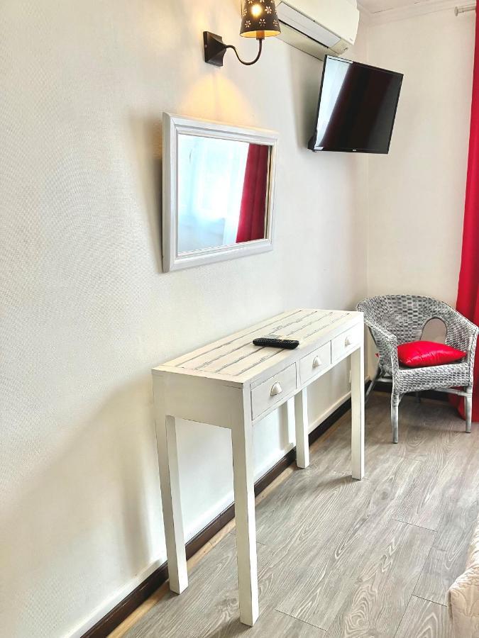 Hotel Lou Marques Saintes-Maries-de-la-Mer Ngoại thất bức ảnh