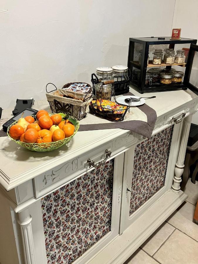 Hotel Lou Marques Saintes-Maries-de-la-Mer Ngoại thất bức ảnh