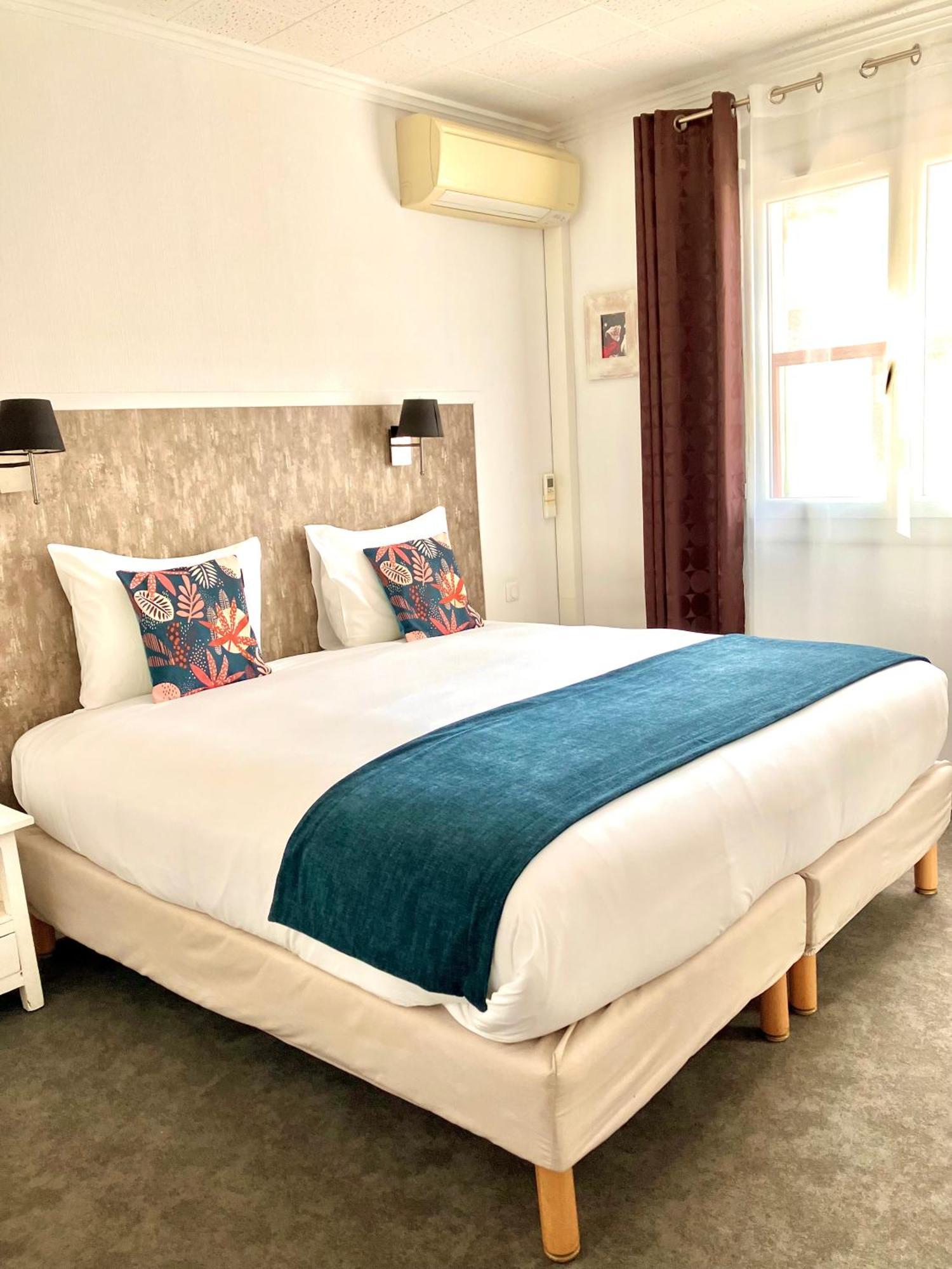 Hotel Lou Marques Saintes-Maries-de-la-Mer Ngoại thất bức ảnh