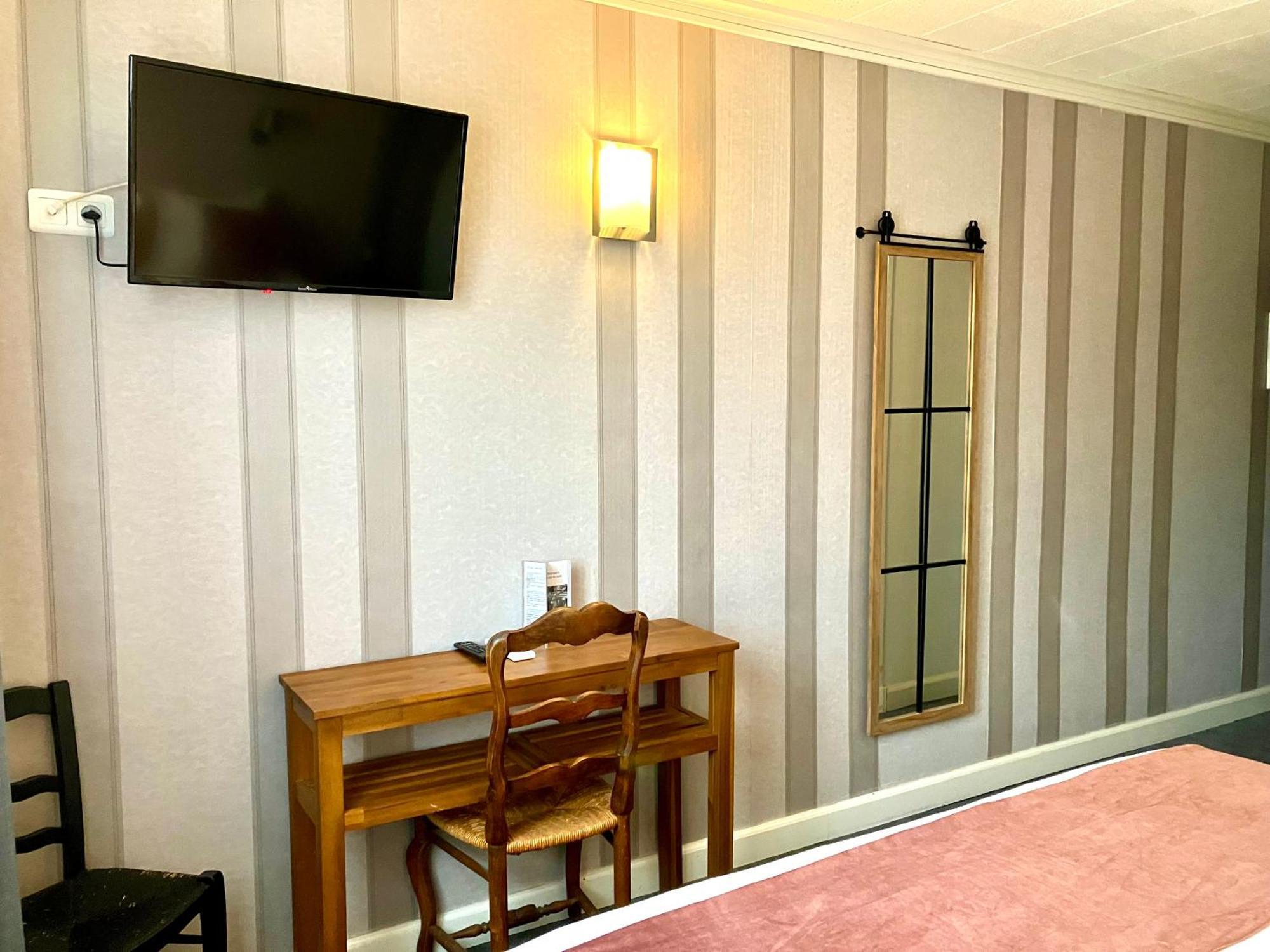 Hotel Lou Marques Saintes-Maries-de-la-Mer Ngoại thất bức ảnh