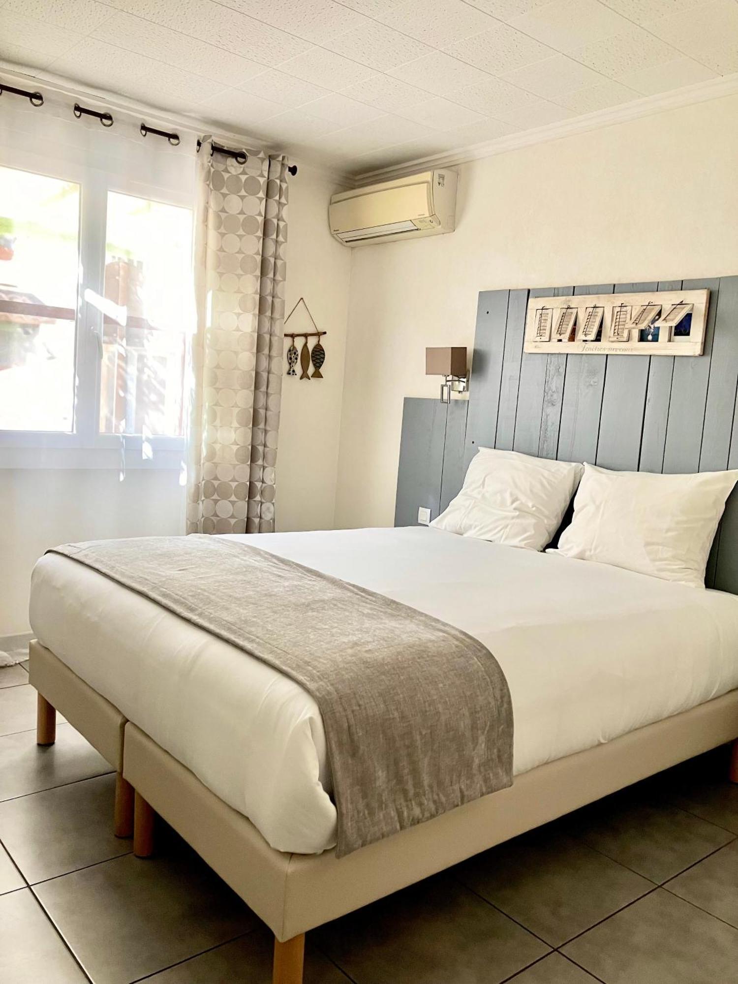 Hotel Lou Marques Saintes-Maries-de-la-Mer Ngoại thất bức ảnh