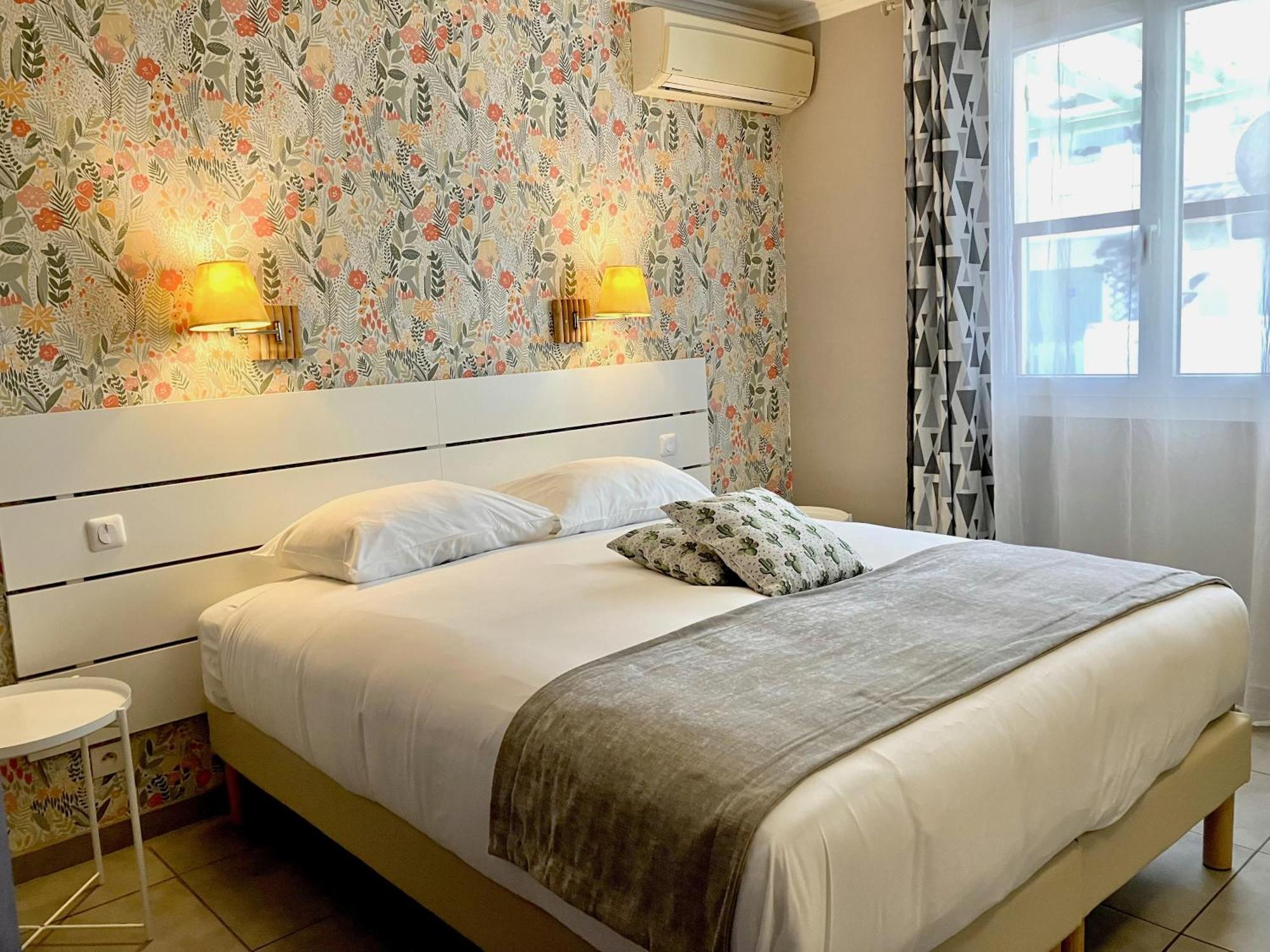 Hotel Lou Marques Saintes-Maries-de-la-Mer Ngoại thất bức ảnh